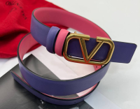 ЖЕНСКИЙ РЕМЕНЬ VALENTINO фото