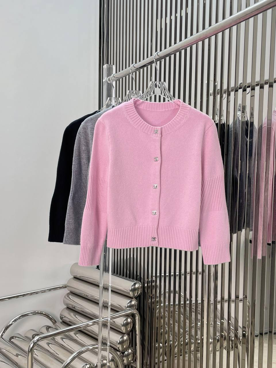 КАРДИГАН CHANEL детальное фото