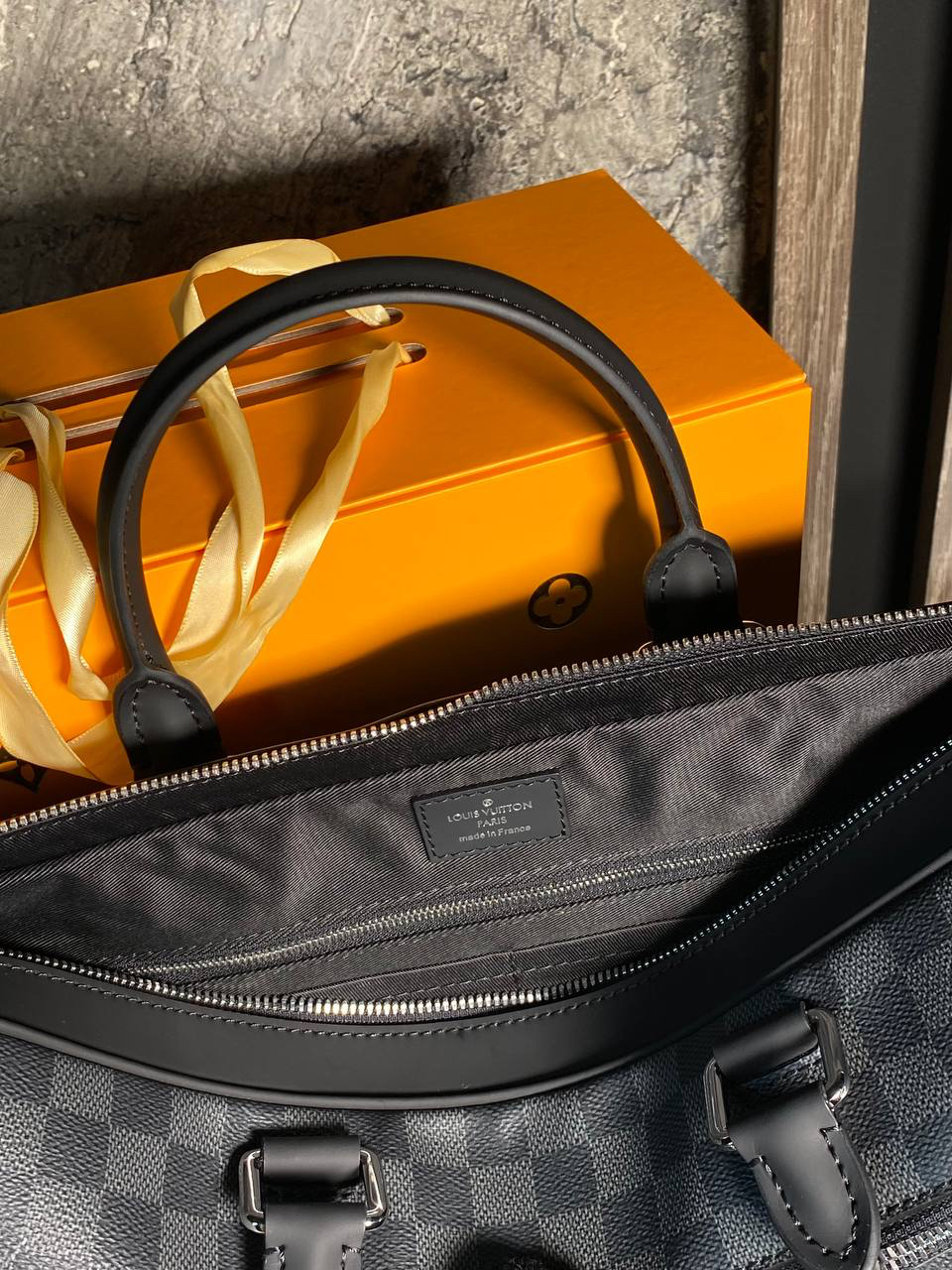 МУЖСКОЙ ПОРТФЕЛЬ LOUIS VUITTON детальное фото