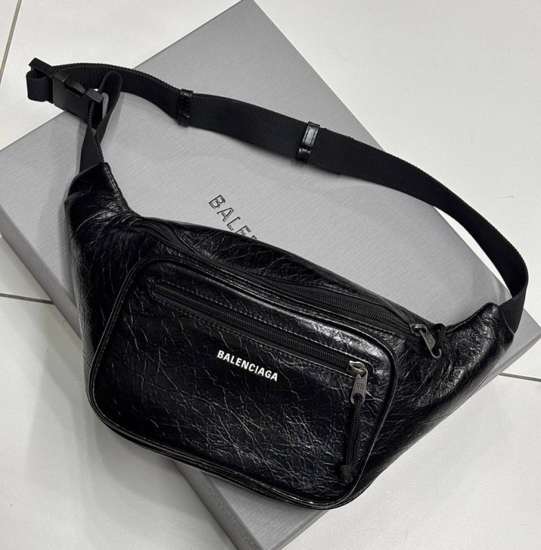 МУЖСКАЯ СУМКА СЛИНГ BALENCIAGA фото