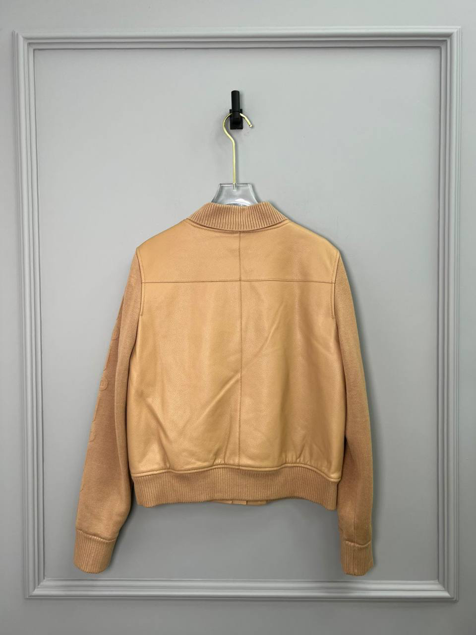 БОМБЕР HERMES детальное фото