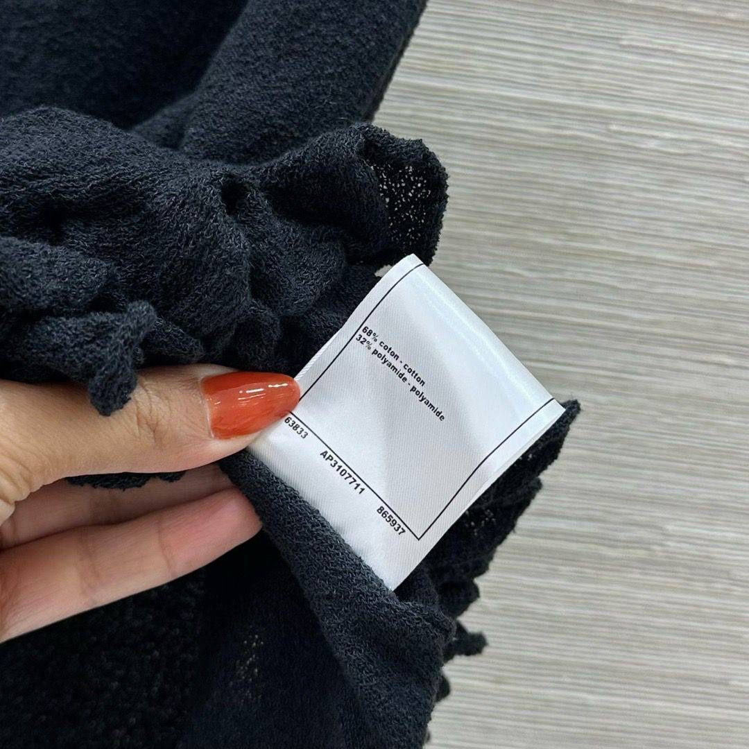 КОСТЮМ CHANEL детальное фото