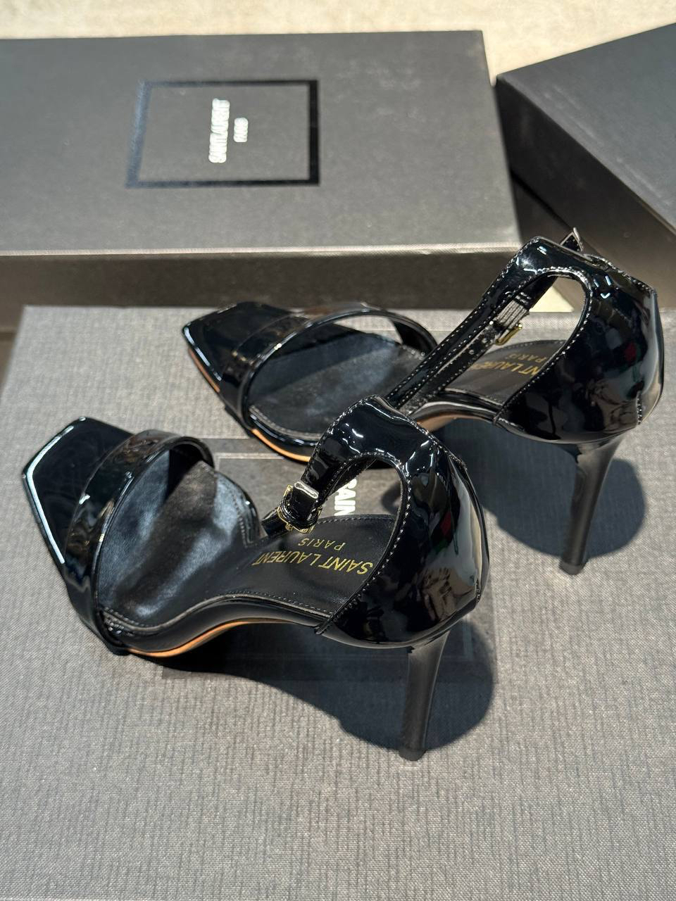 БОСОНОЖКИ SAINT LAURENT детальное фото