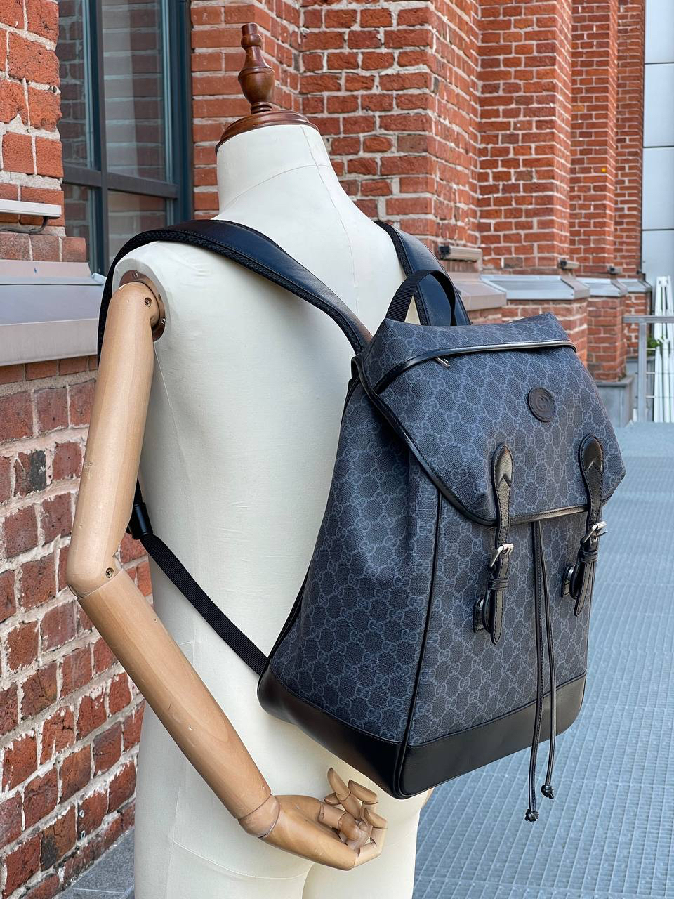 МУЖСКОЙ РЮКЗАК GUCCI детальное фото