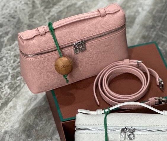 СУМКА LORO PIANA детальное фото