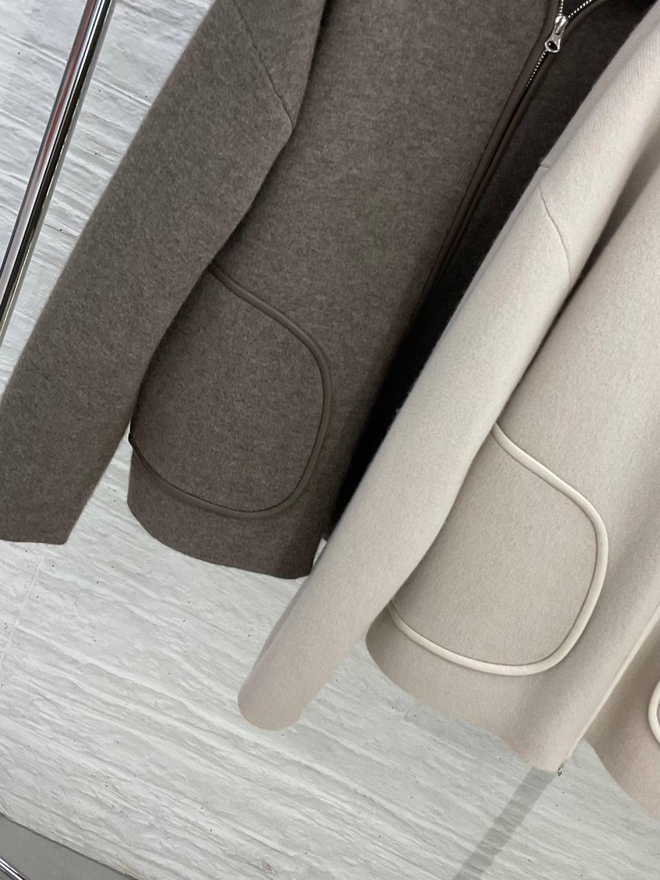 КОСТЮМ LORO PIANA детальное фото