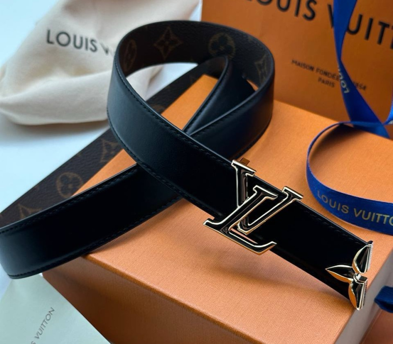 ЖЕНСКИЙ РЕМЕНЬ LOUIS VUITTON фото
