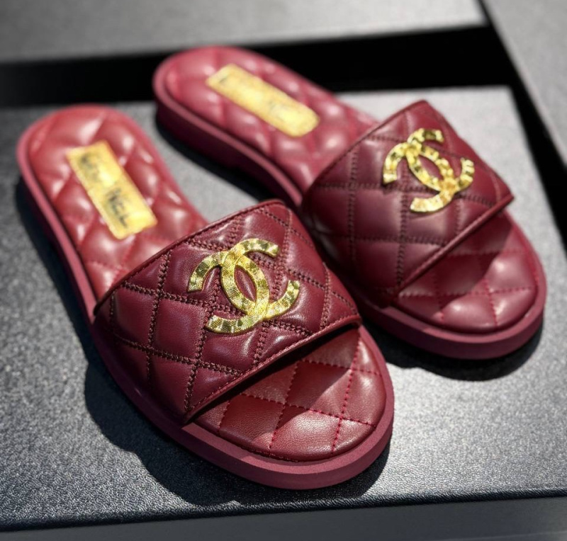 ШЛЕПКИ CHANEL фото