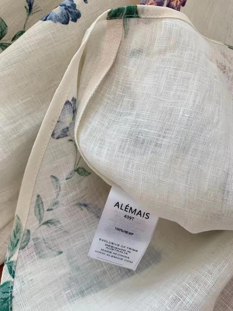 КОСТЮМ ALEMAIS детальное фото