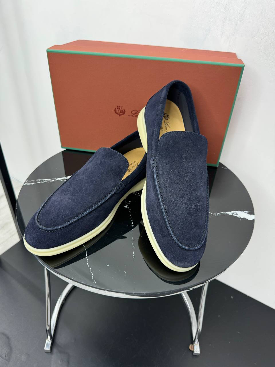 МУЖСКИЕ ЛОФЕРЫ LORO PIANA детальное фото