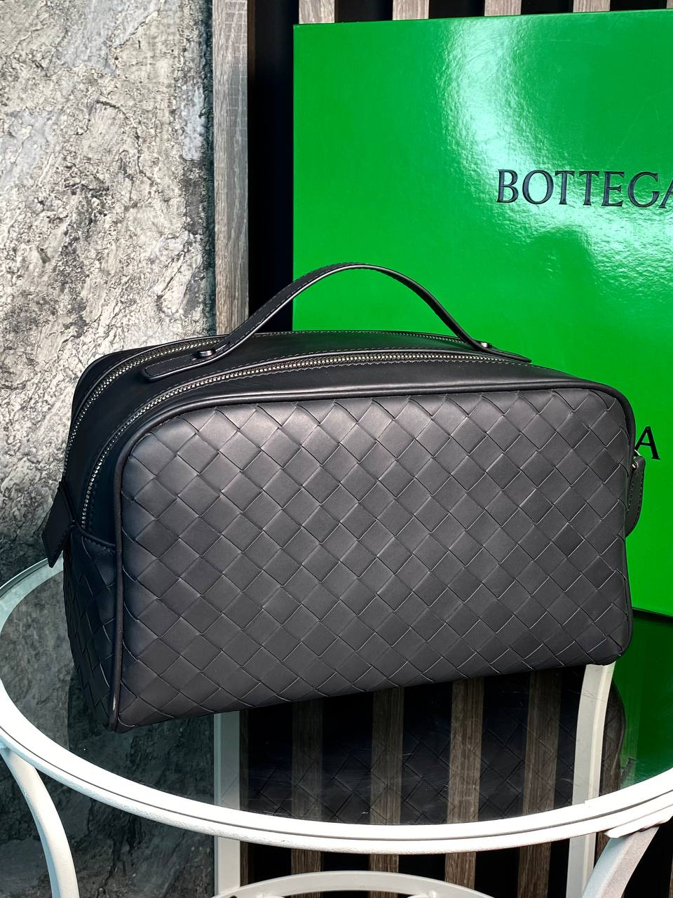 МУЖСКОЙ НЕСЕССЕР КОСМЕТИЧКА BOTTEGA VENETA детальное фото