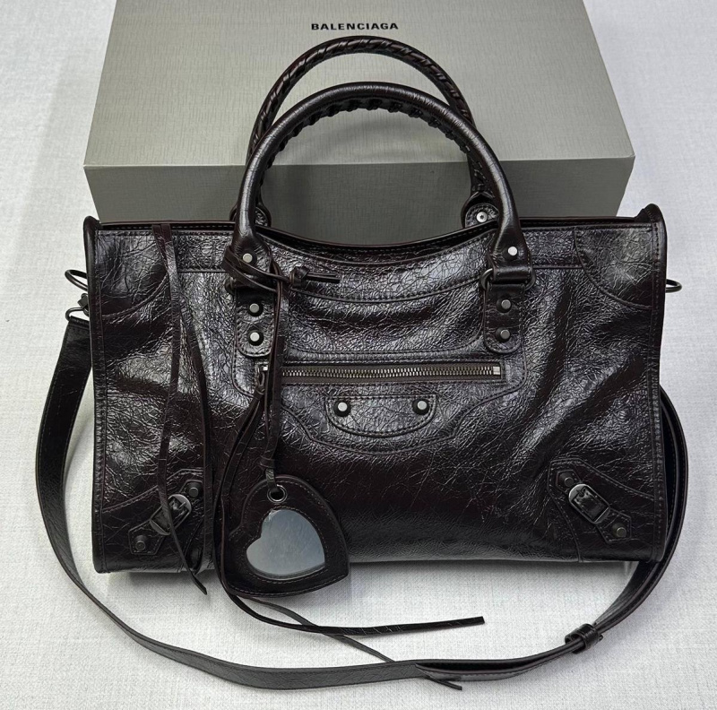 СУМКА BALENCIAGA фото