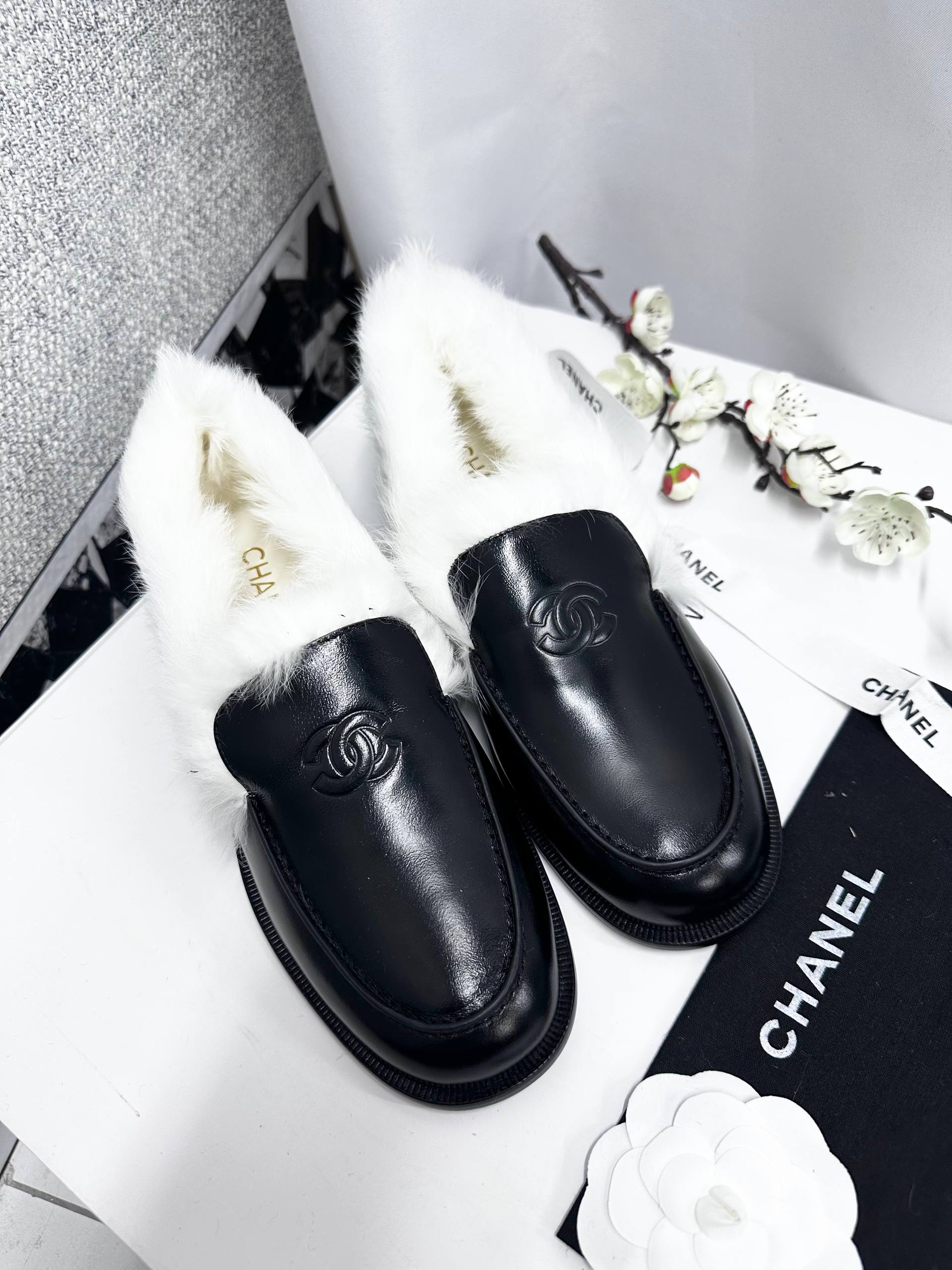 ЛОФЕРЫ CHANEL детальное фото