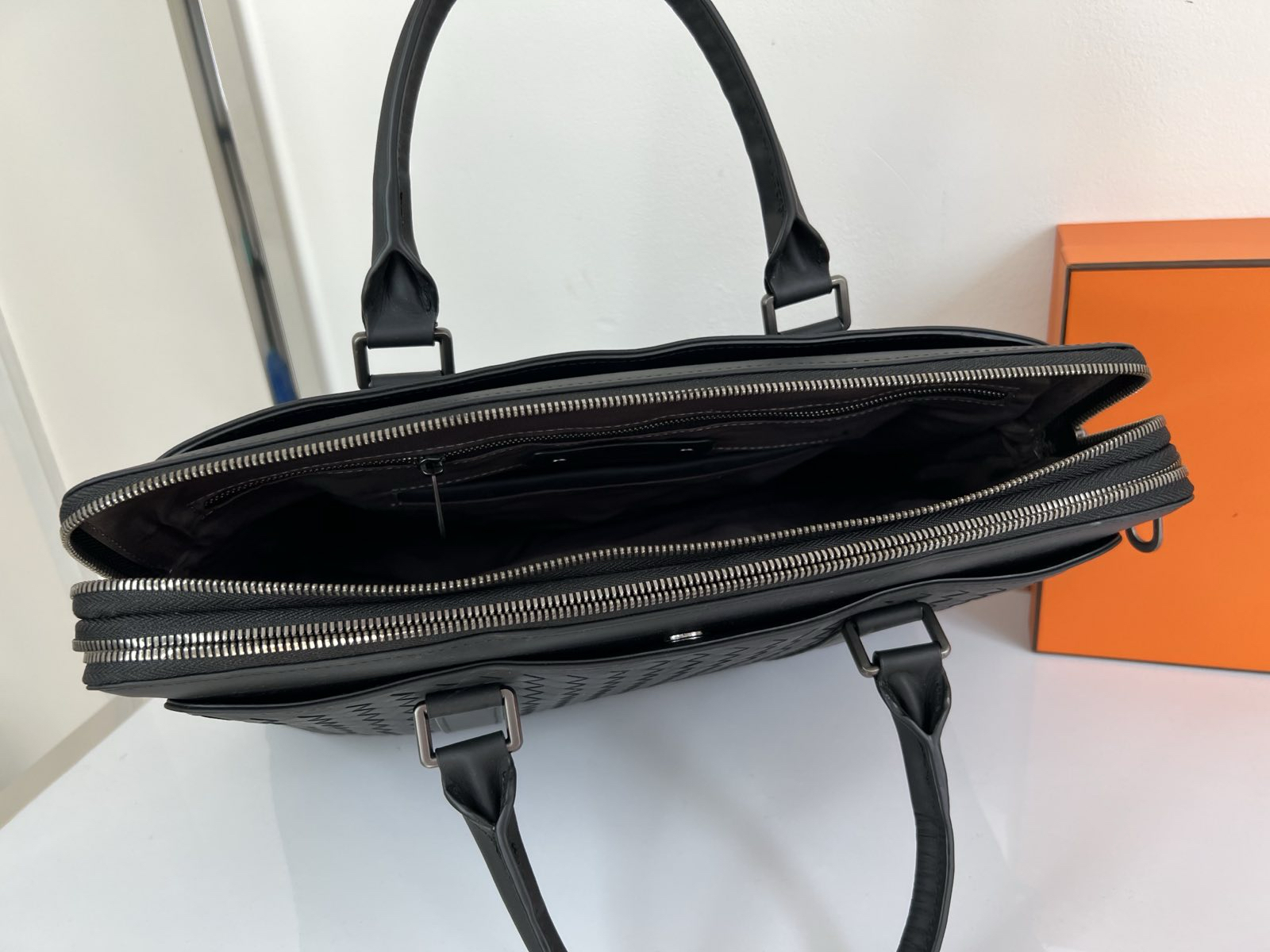 МУЖСКОЙ ПОРТФЕЛЬ BOTTEGA VENETA детальное фото