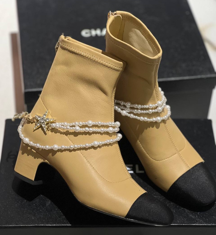 БОТИЛЬОНЫ CHANEL фото