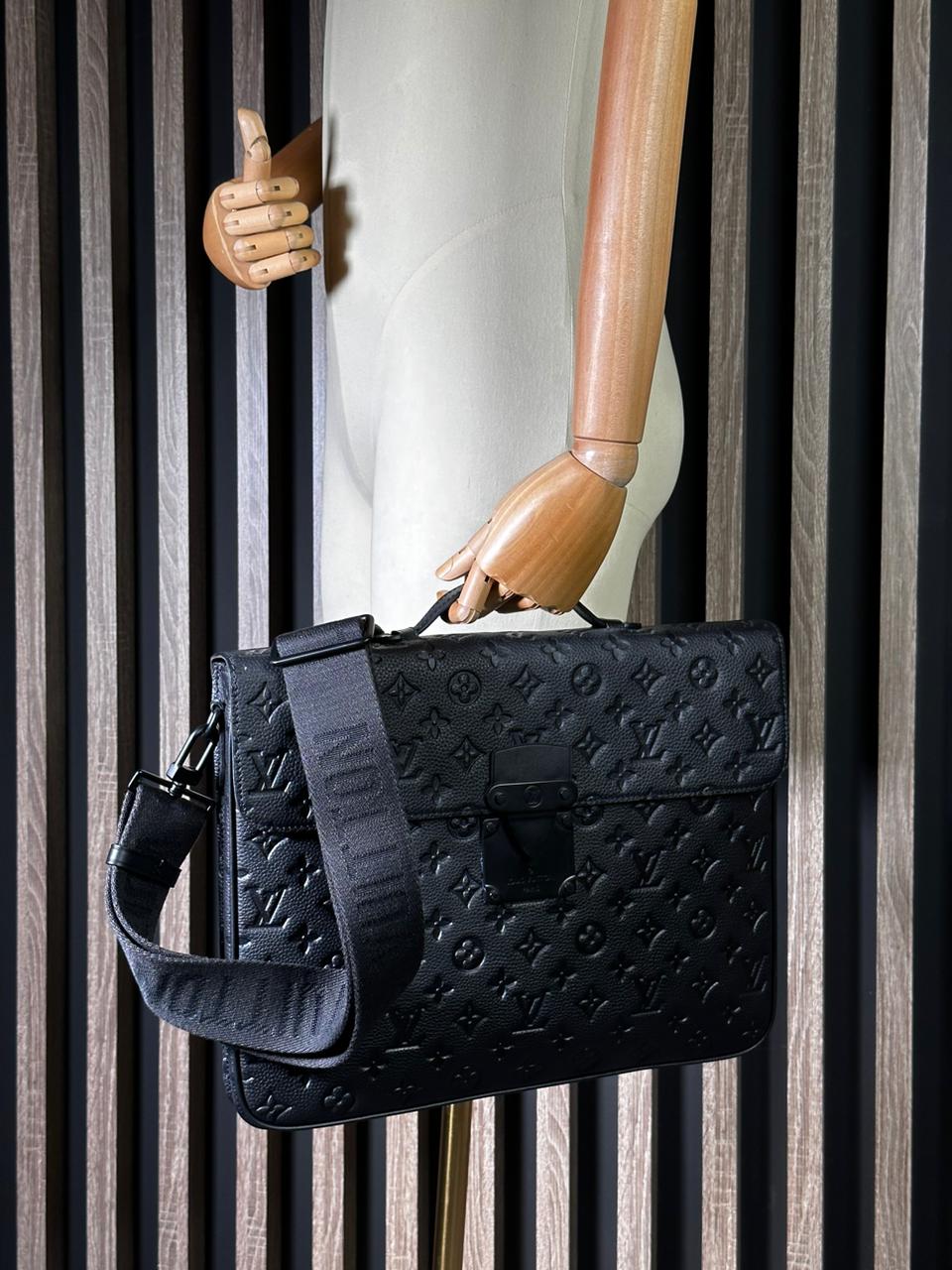МУЖСКОЙ ПОРТФЕЛЬ LOUIS VUITTON детальное фото