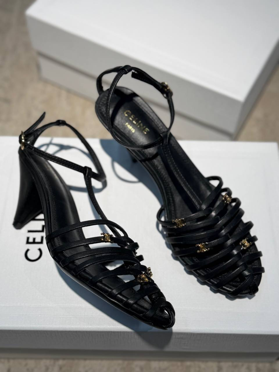 ТУФЛИ CELINE детальное фото