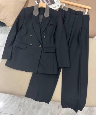 КОСТЮМ BRUNELLO CUCINELLI фото