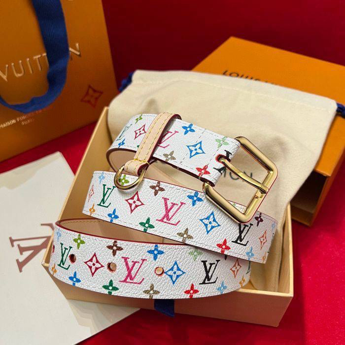 РЕМЕНЬ LOUIS VUITTON детальное фото