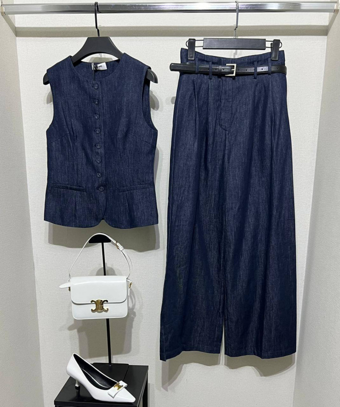 КОСТЮМ CELINE фото