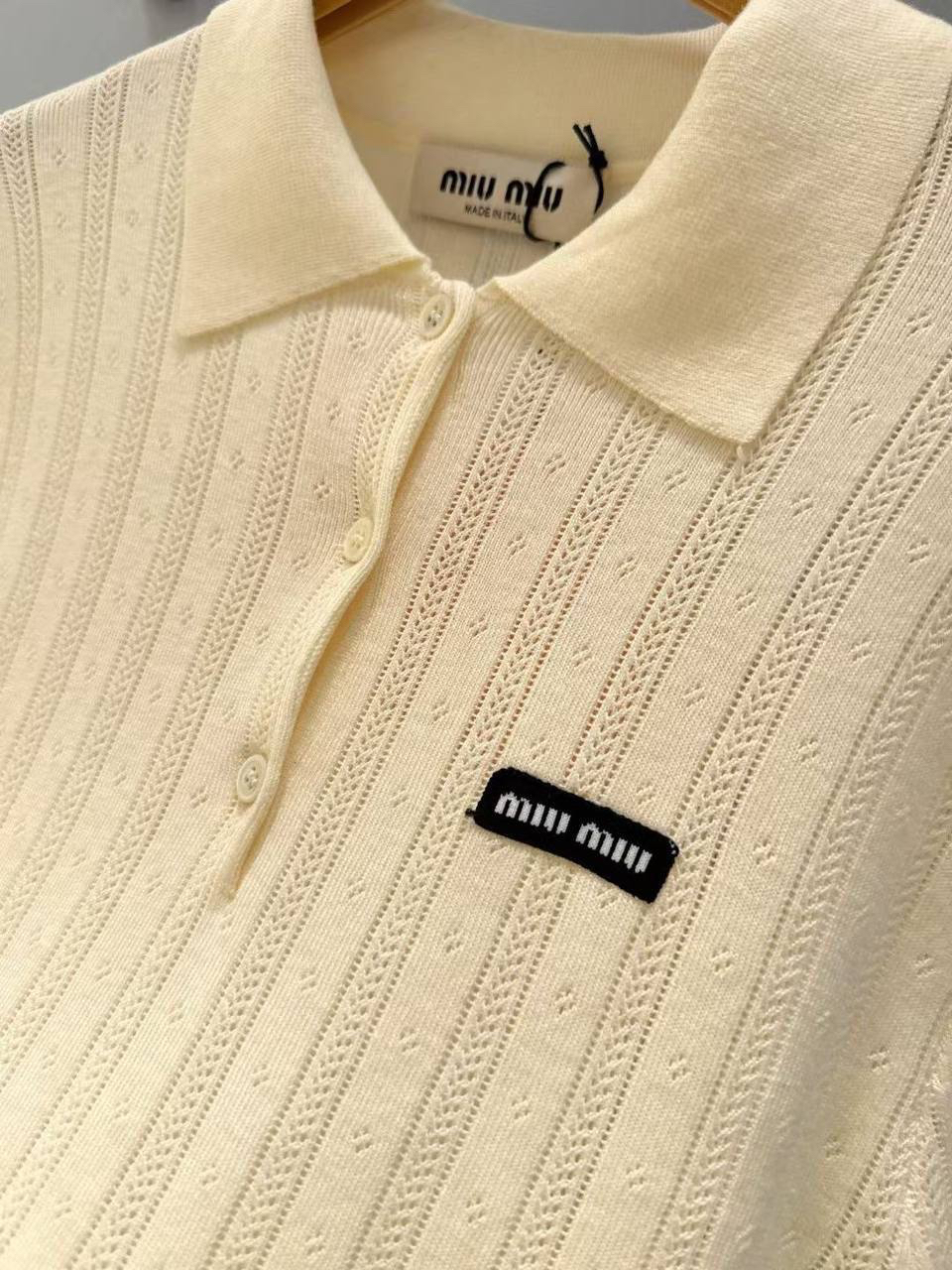 ПОЛО MIU MIU детальное фото