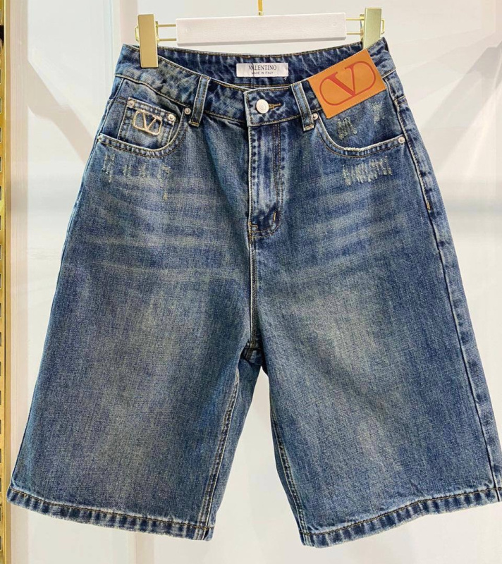 ШОРТЫ VALENTINO фото