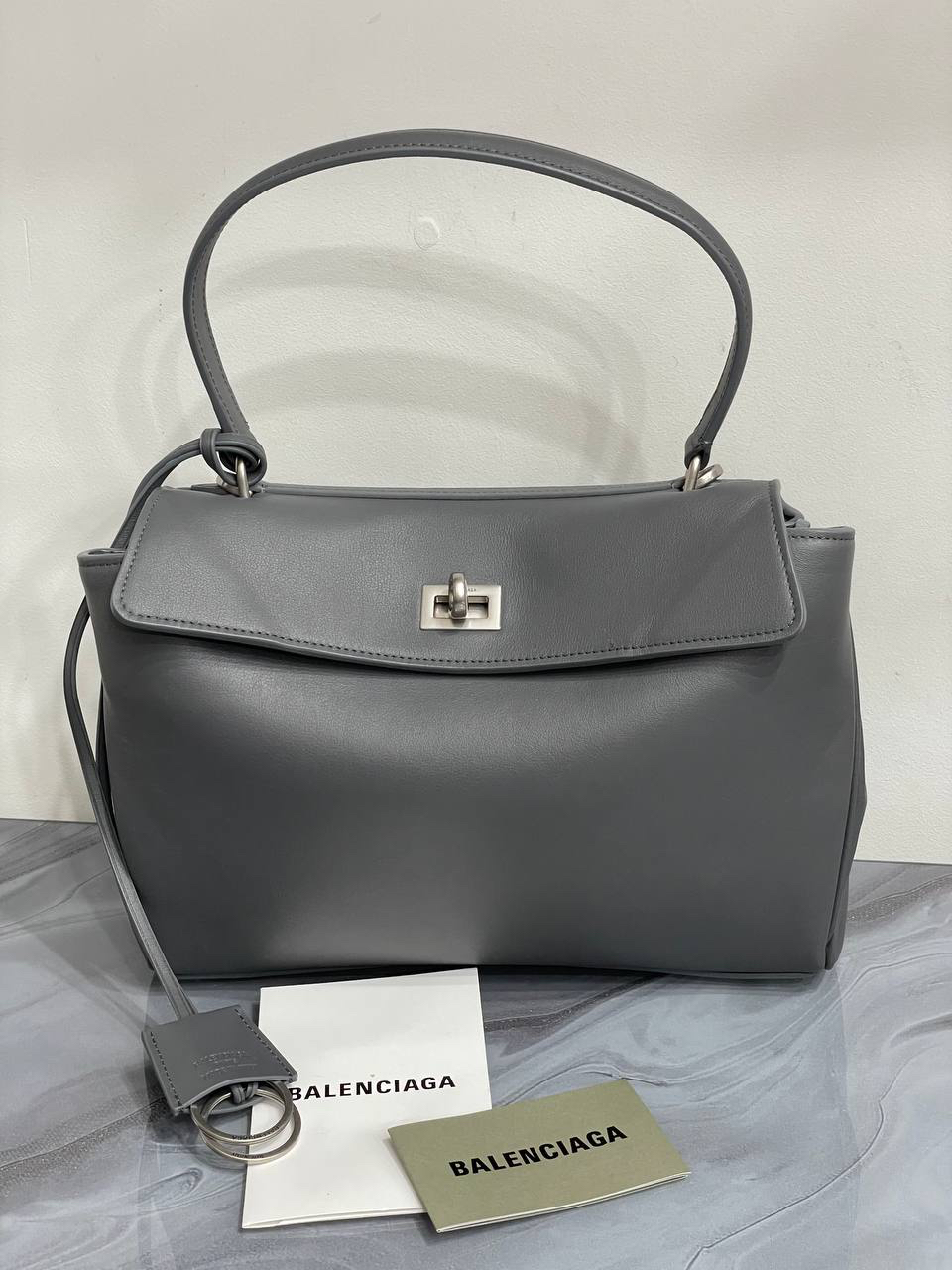 СУМКА BALENCIAGA детальное фото