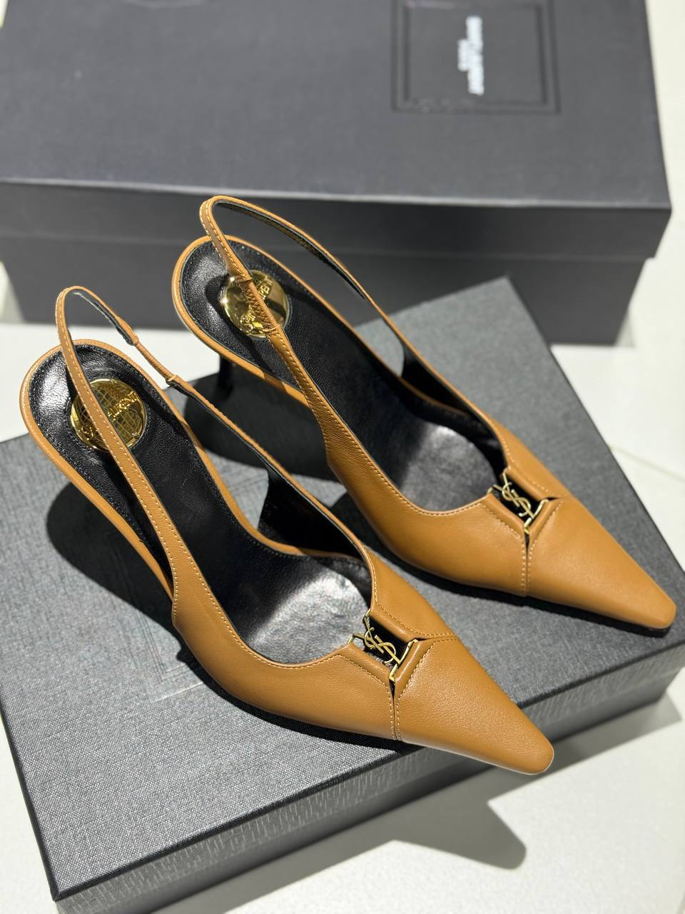 ТУФЛИ SAINT LAURENT детальное фото