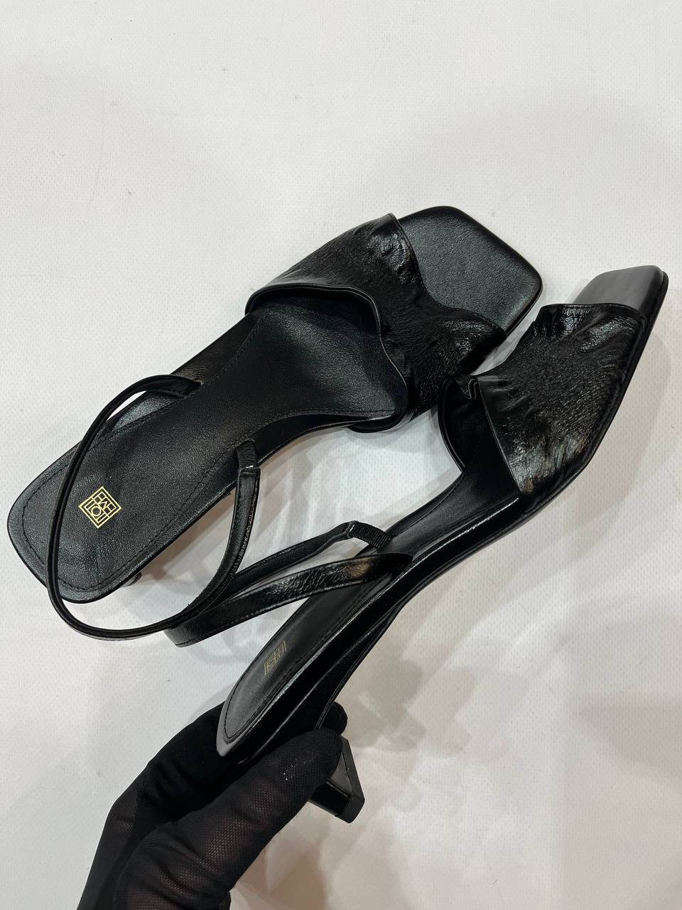 БОСОНОЖКИ TOTEME детальное фото