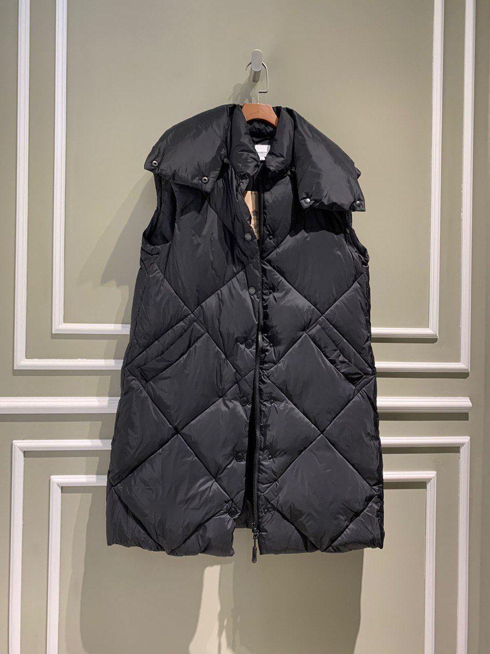 ЖИЛЕТ BURBERRY детальное фото