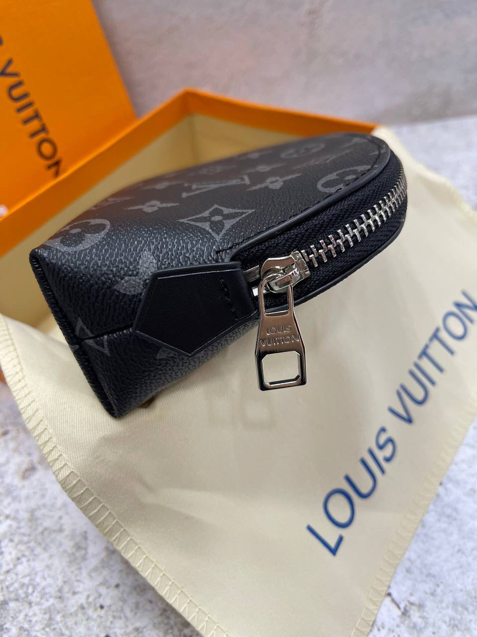КОСМЕТИЧКА LOUIS VUITTON детальное фото