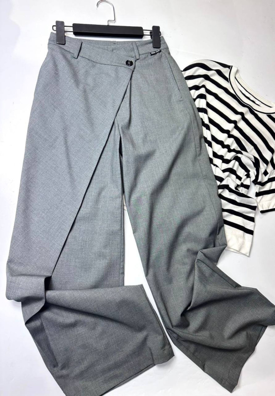 БРЮКИ MIU MIU фото