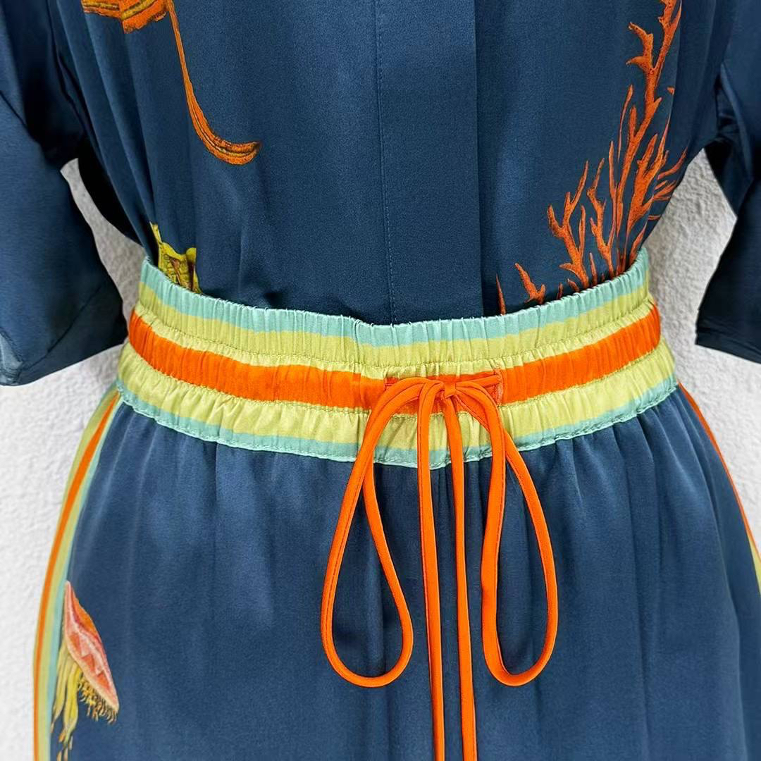 КОСТЮМ ALEMAIS детальное фото