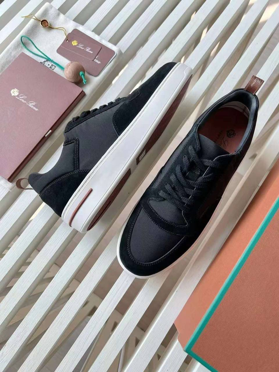 МУЖСКИЕ КЕДЫ LORO PIANA детальное фото