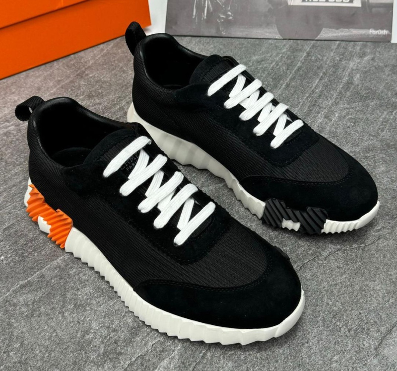 МУЖСКИЕ КРОССОВКИ HERMES фото