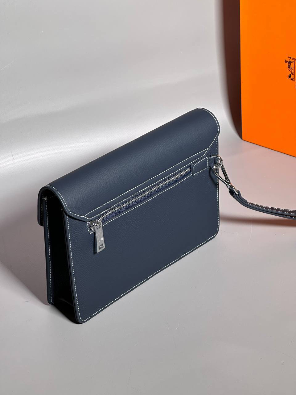 МУЖСКОЙ КЛАТЧ HERMES детальное фото