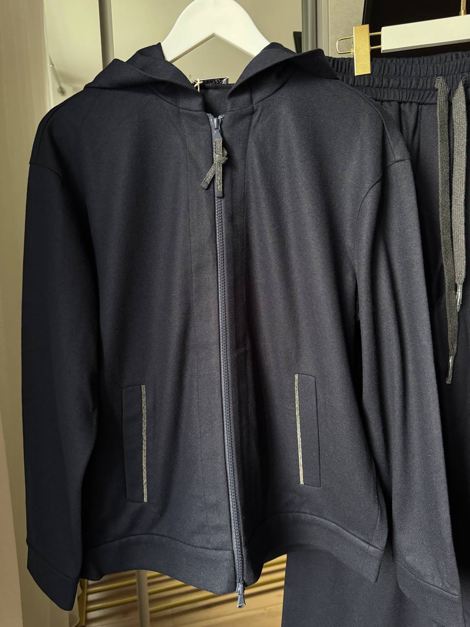 КОСТЮМ BRUNELLO CUCINELLI детальное фото