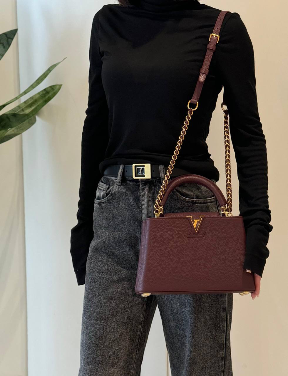 СУМКА LOUIS VUITTON детальное фото