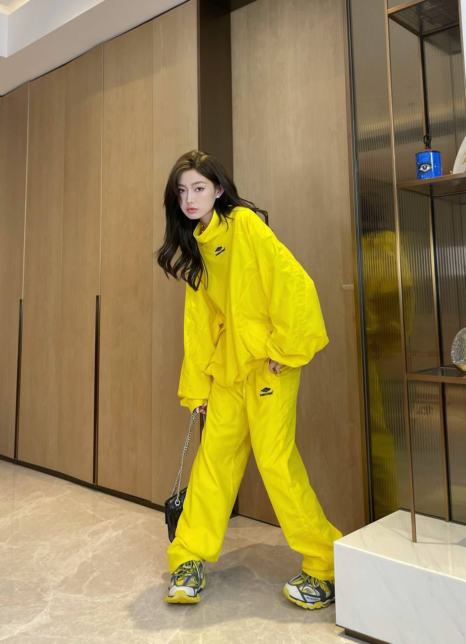 БРЮКИ BALENCIAGA детальное фото