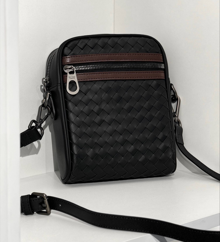 МУЖСКАЯ СУМКА МЕССЕНДЖЕР BOTTEGA VENETA фото