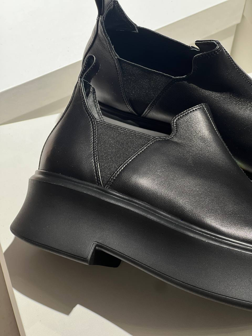 БОТИНКИ THE ROW детальное фото