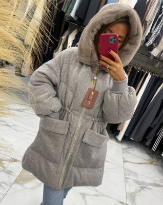 КУРТКА LORO PIANA фото