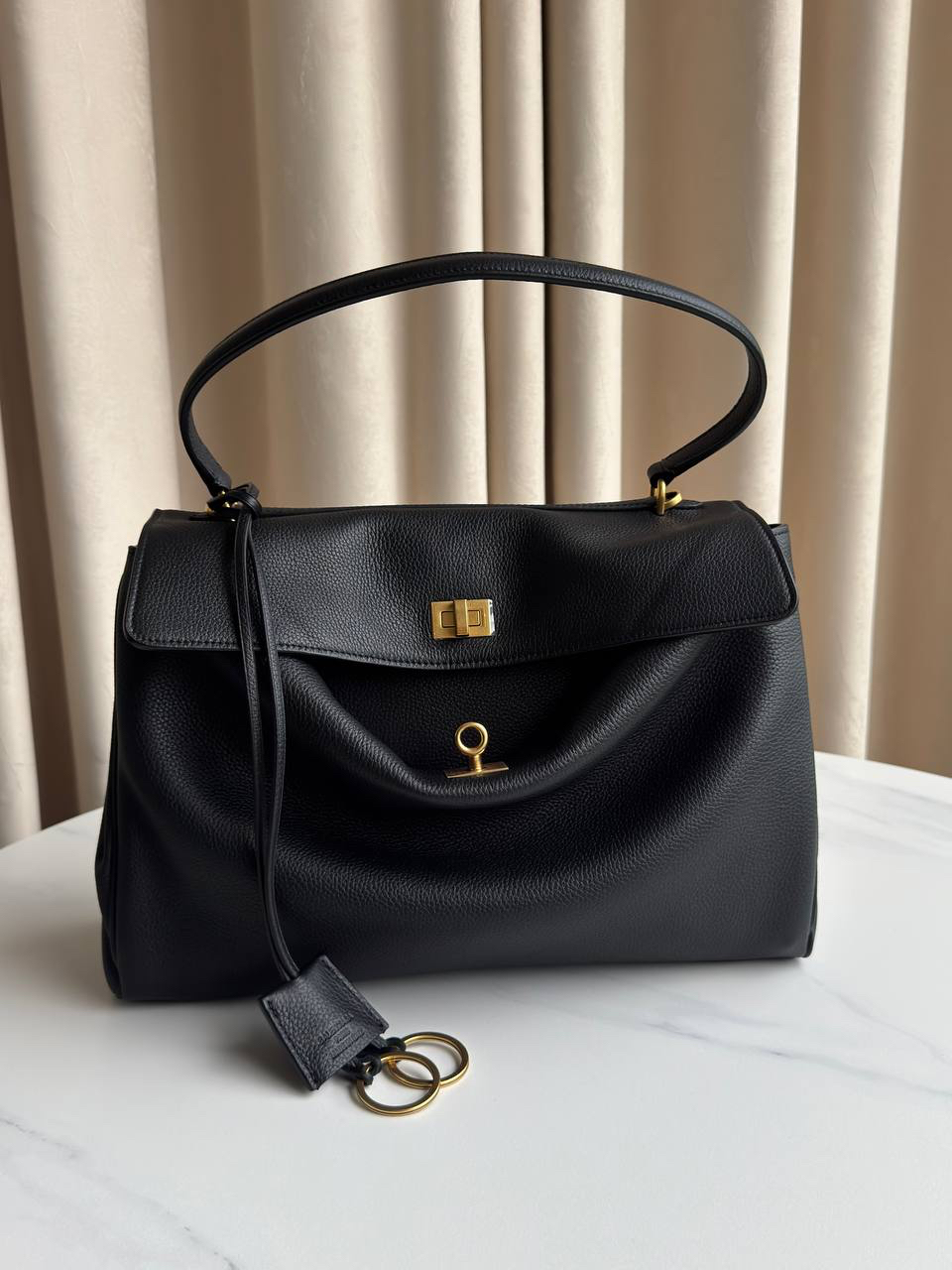 СУМКА BALENCIAGA RODEO MEDIUM детальное фото