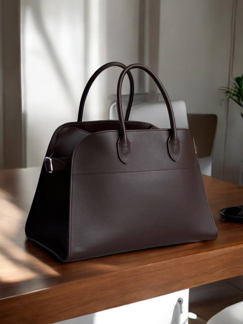 СУМКА THE ROW MARGAUX 17 детальное фото