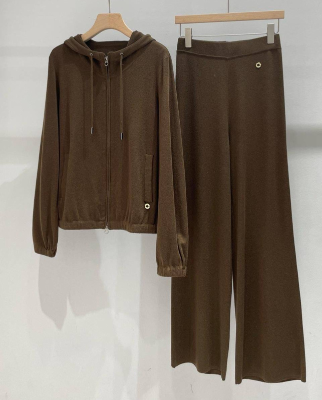 КОСТЮМ LORO PIANA фото