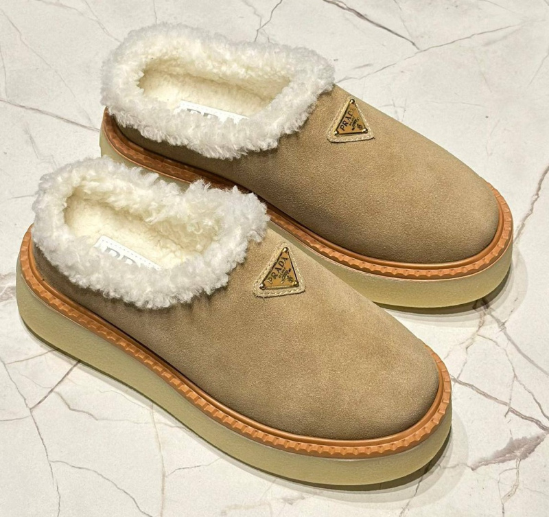 ЛОФЕРЫ PRADA фото