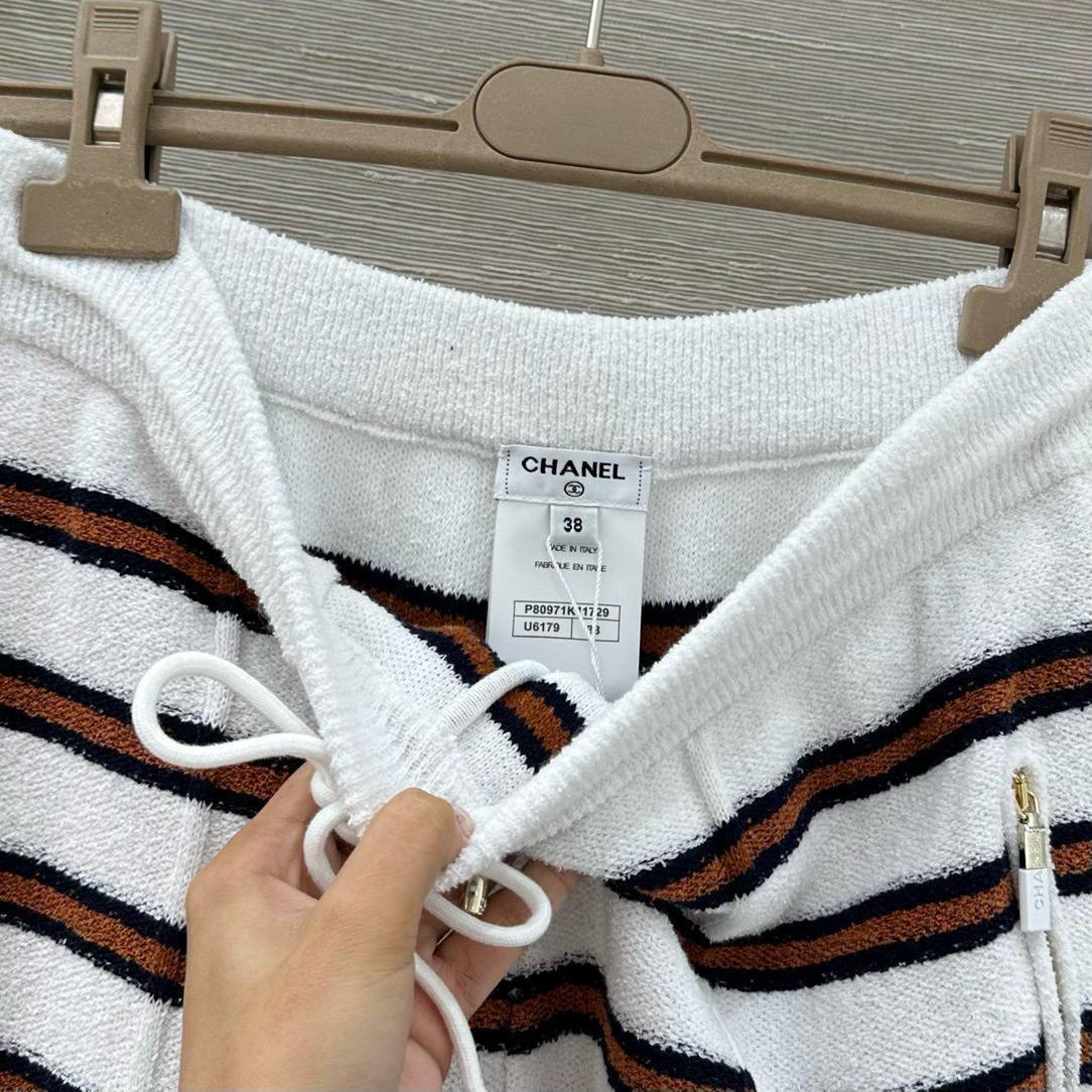 БРЮКИ CHANEL детальное фото