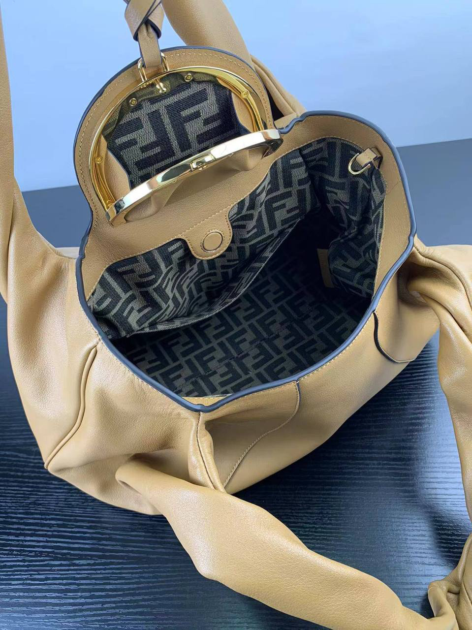 СУМКА FENDI детальное фото