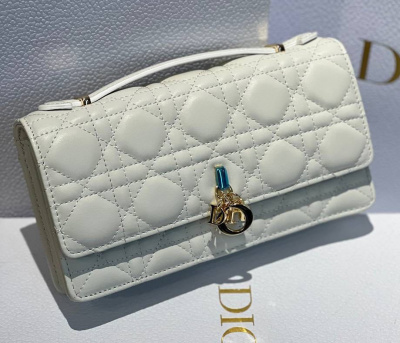 СУМКА CHRISTIAN DIOR фото
