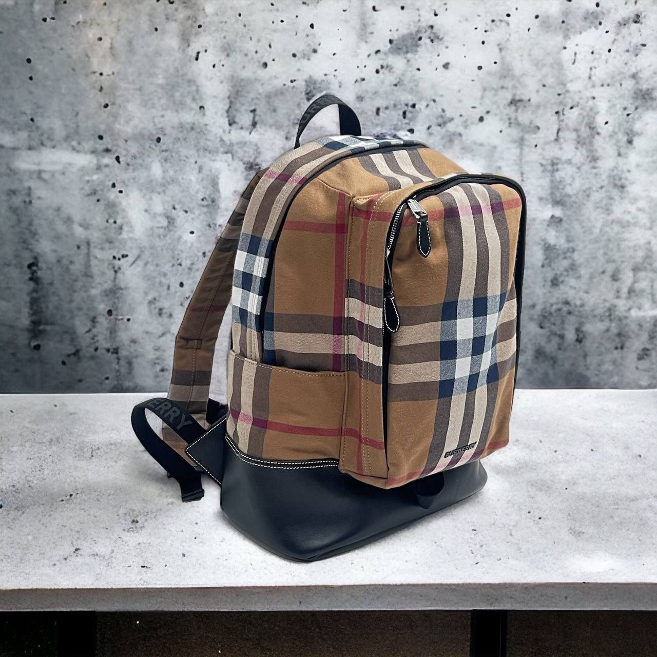 МУЖСКОЙ РЮКЗАК BURBERRY детальное фото